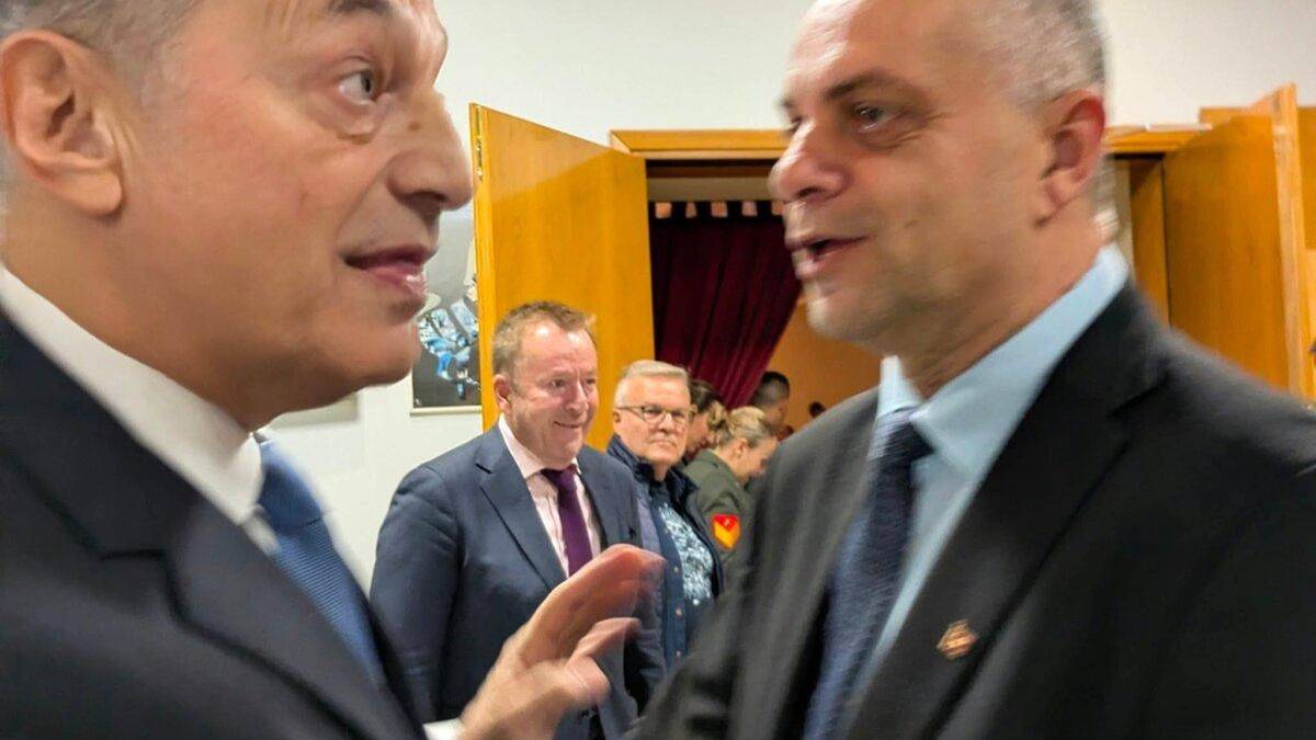 Από την εκδήλωση στο Δημοτικό Ωδείο Λάρισας με ομιλητή τον Αλκιβιάδη Στεφανή