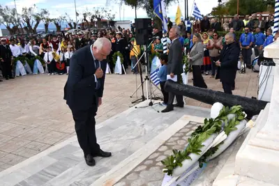 Εορτασμός της 28ης Οκτωβρίου στην Αίγινα — φωτογραφία 8 από 27