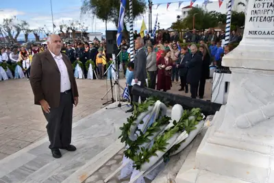 Εορτασμός της 28ης Οκτωβρίου στην Αίγινα — φωτογραφία 10 από 27