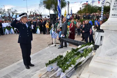Εορτασμός της 28ης Οκτωβρίου στην Αίγινα — φωτογραφία 12 από 27