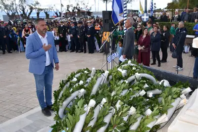 Εορτασμός της 28ης Οκτωβρίου στην Αίγινα — φωτογραφία 19 από 27