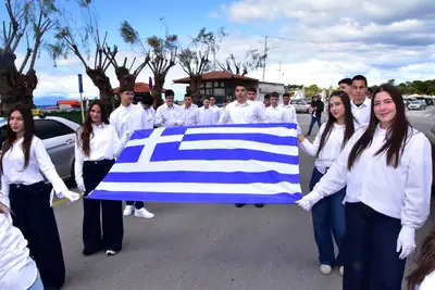 Εορτασμός της 28ης Οκτωβρίου στην Αίγινα — φωτογραφία 21 από 27