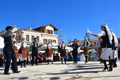Εορτασμός της 28ης Οκτωβρίου στην Αίγινα — φωτογραφία 25 από 27