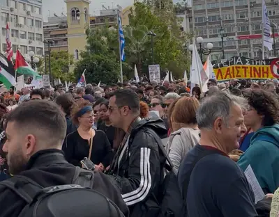 Κινητοποίηση λιμενεργατών στον Πειραιά — φωτογραφία 1 από 6