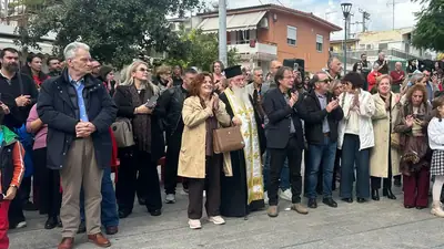 Εορτασμοί και παρέλαση της 28ης Οκτωβρίου στο Κερατσίνι-Δραπετσώνα — φωτογραφία 36 από 41