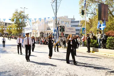 Εορτασμός της 28ης Οκτωβρίου στην Κηφισιά — φωτογραφία 4 από 5